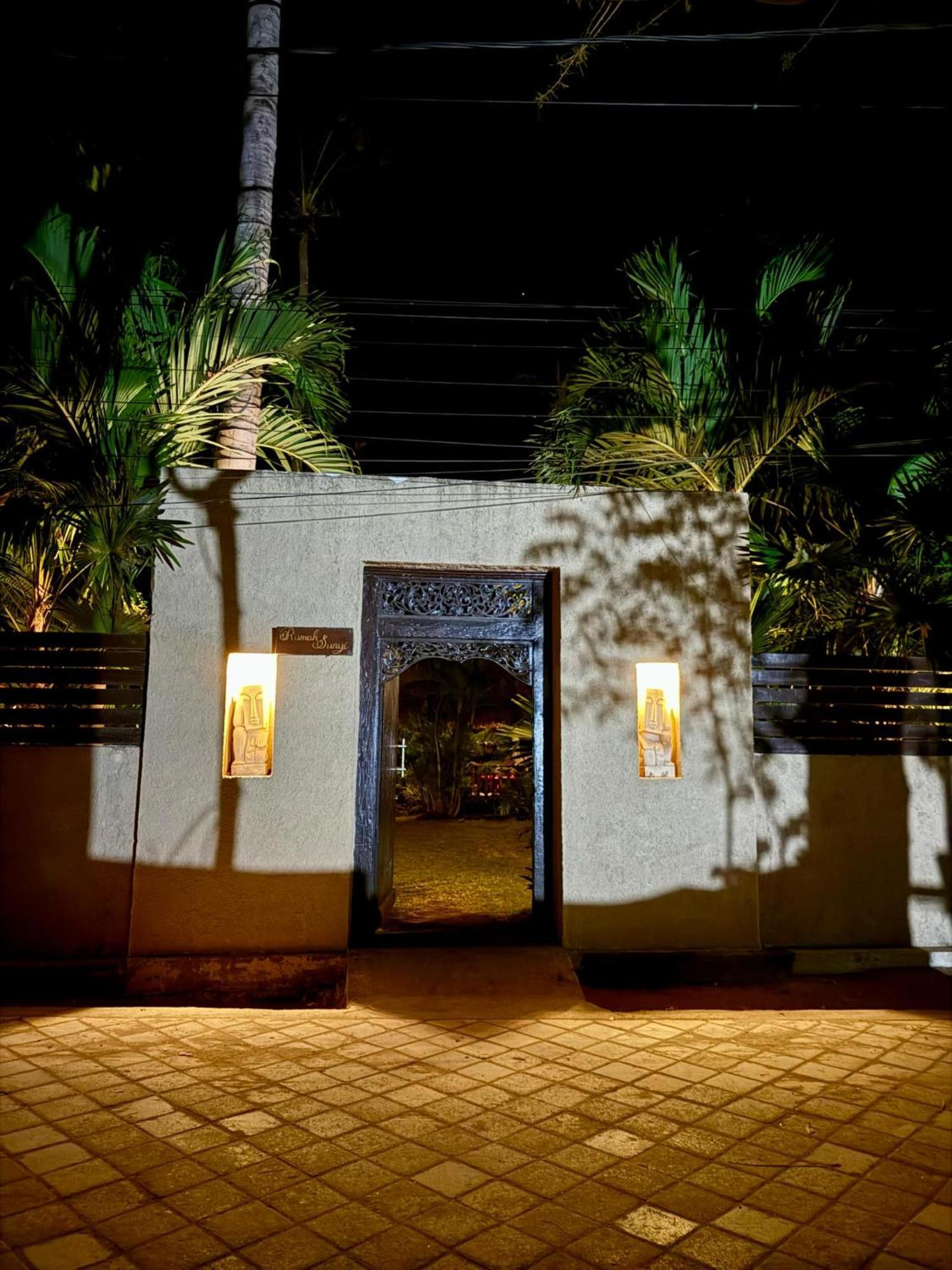 Rumah Sunyi Gili Trawangan Buitenkant foto