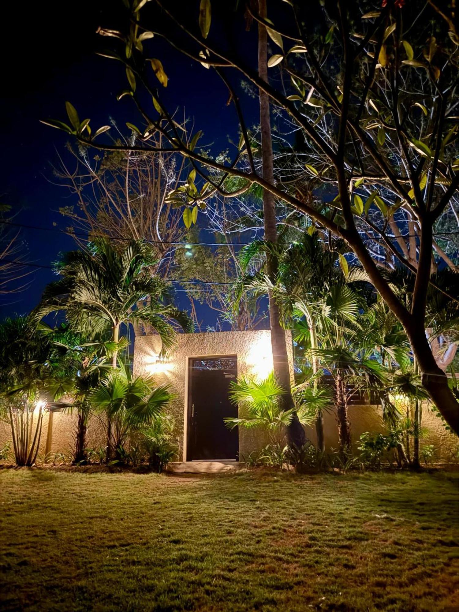Rumah Sunyi Gili Trawangan Buitenkant foto